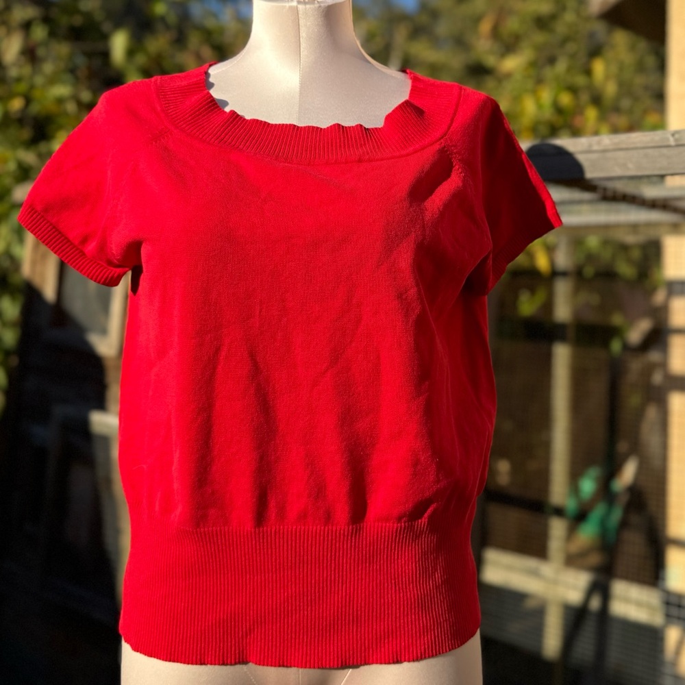 Evie Red Square Shirt Size L
